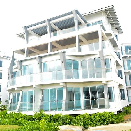 Pearl Of Ocean Front Apartment Trincomalee Exterior photo